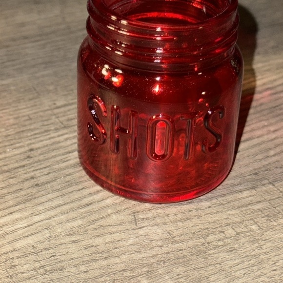 Home Essentials 6 mini shot glasses - Picture 5 of 7